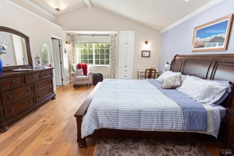 230 Clear Ridge Drive Healdsburg CA 95448