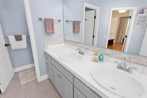 230 Clear Ridge Drive Healdsburg CA 95448