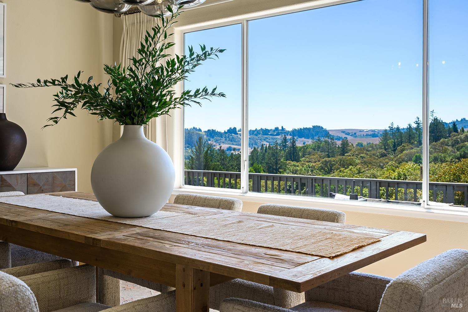 2039 Burnside Road Sebastopol CA 95472