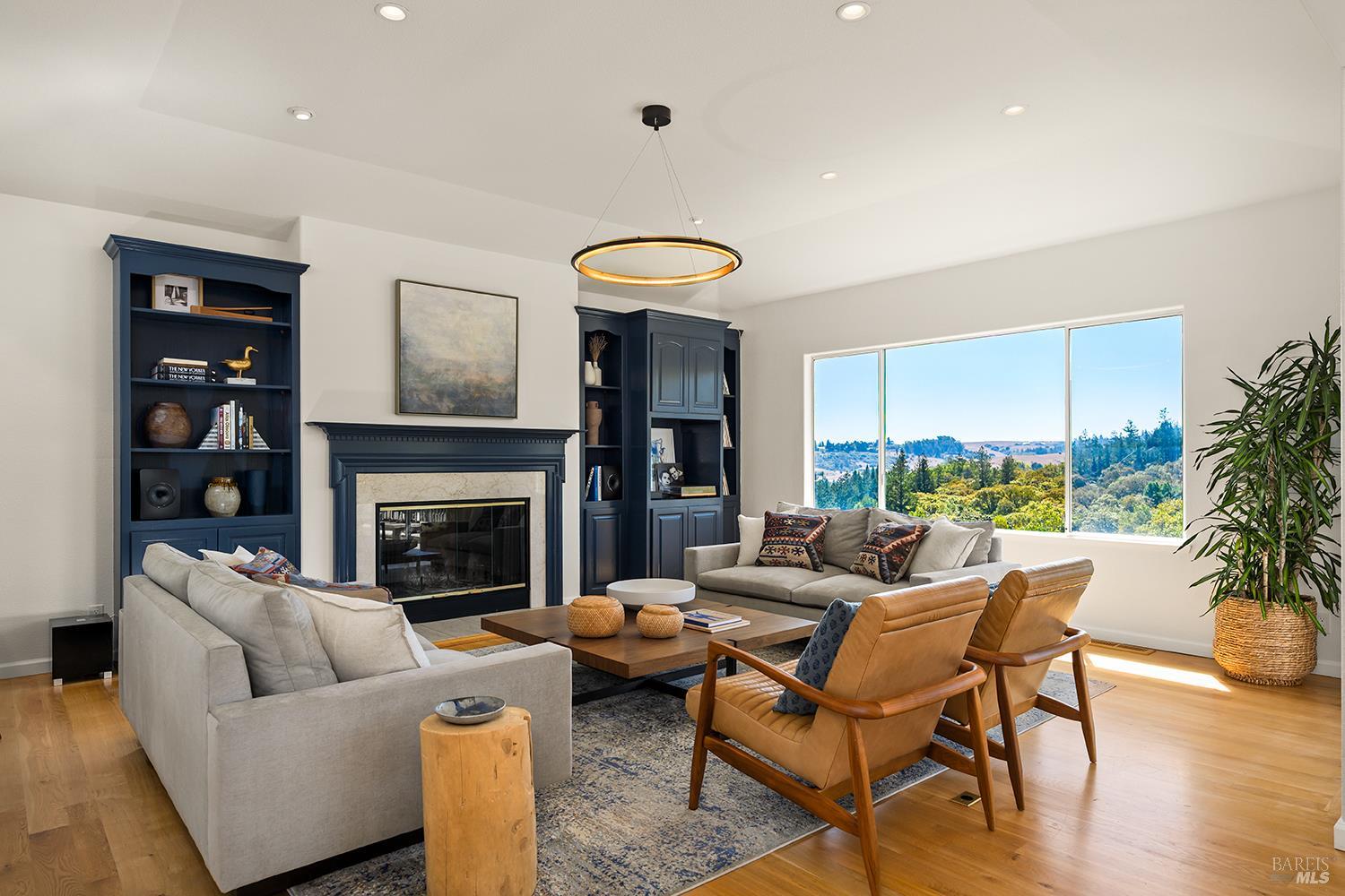 2039 Burnside Road Sebastopol CA 95472