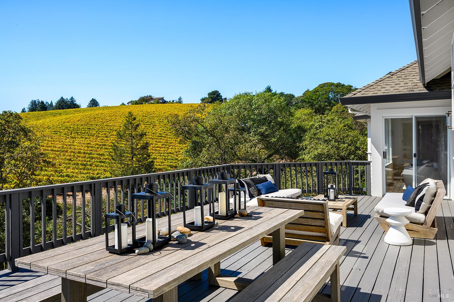 2039 Burnside Road Sebastopol CA 95472