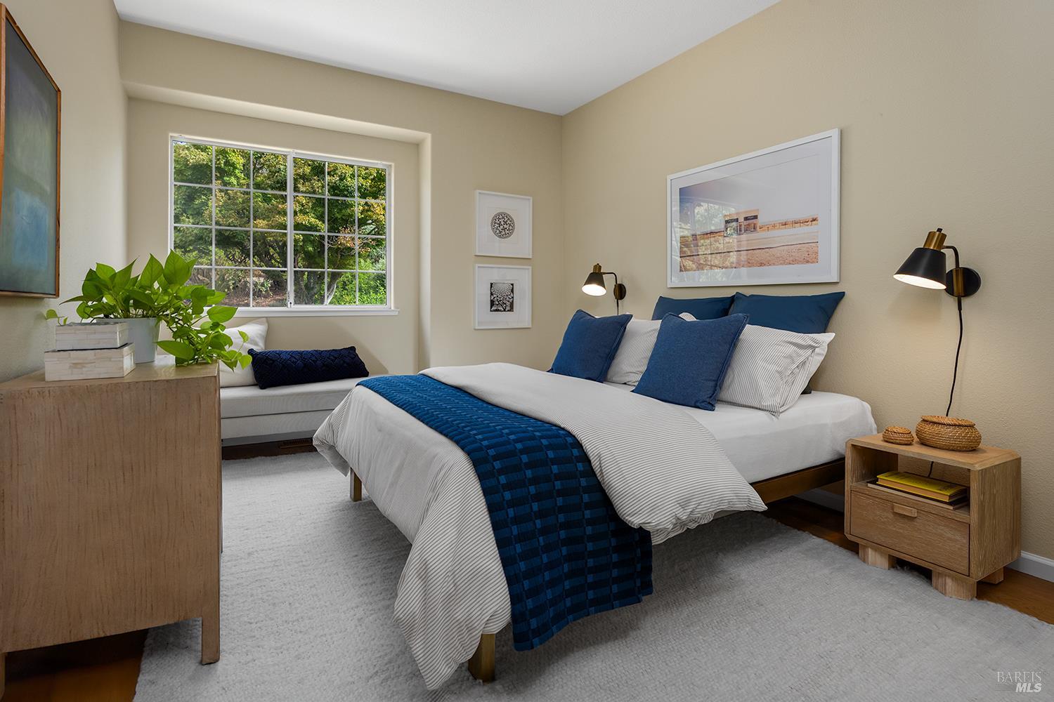 2039 Burnside Road Sebastopol CA 95472