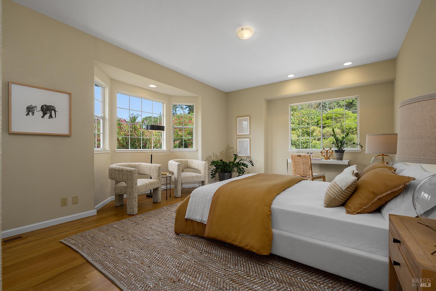 2039 Burnside Road Sebastopol CA 95472