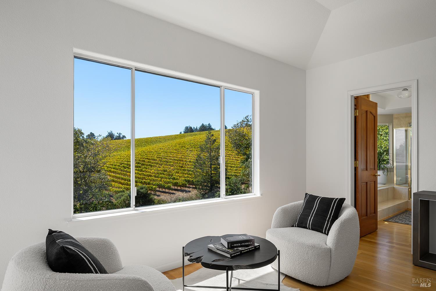 2039 Burnside Road Sebastopol CA 95472