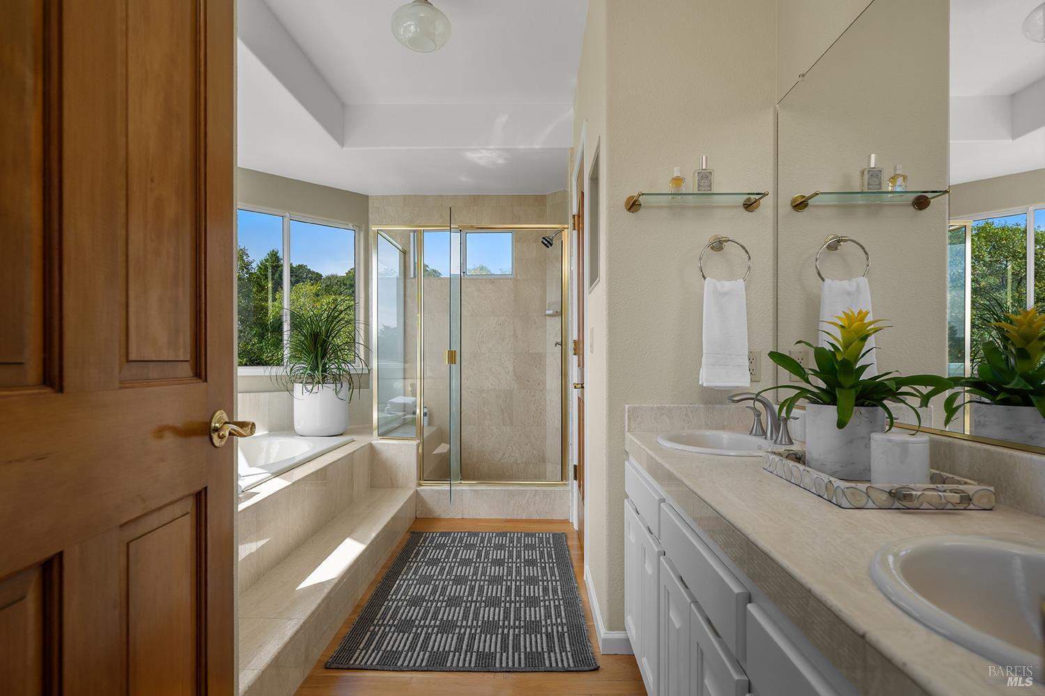2039 Burnside Road Sebastopol CA 95472
