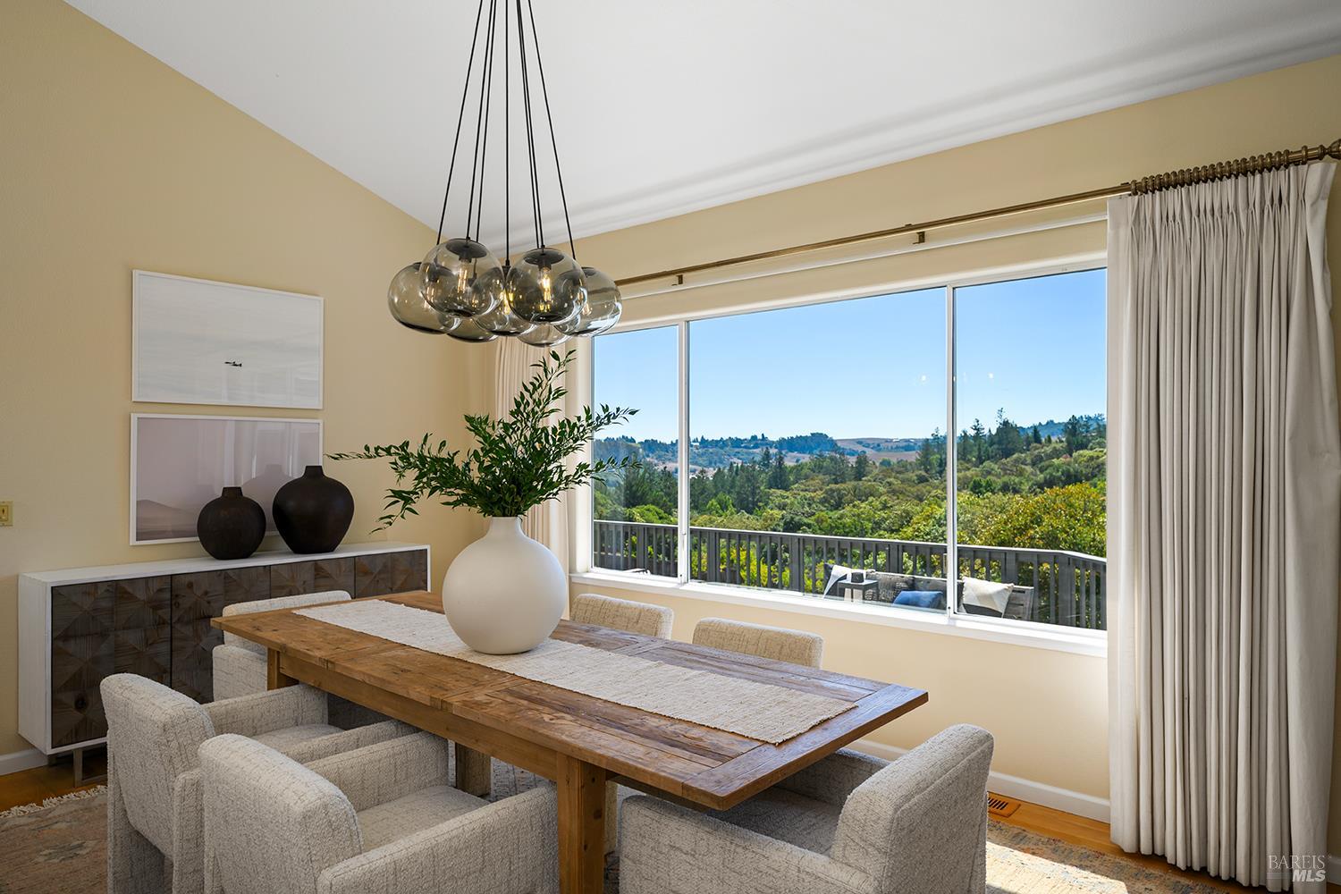 2039 Burnside Road Sebastopol CA 95472