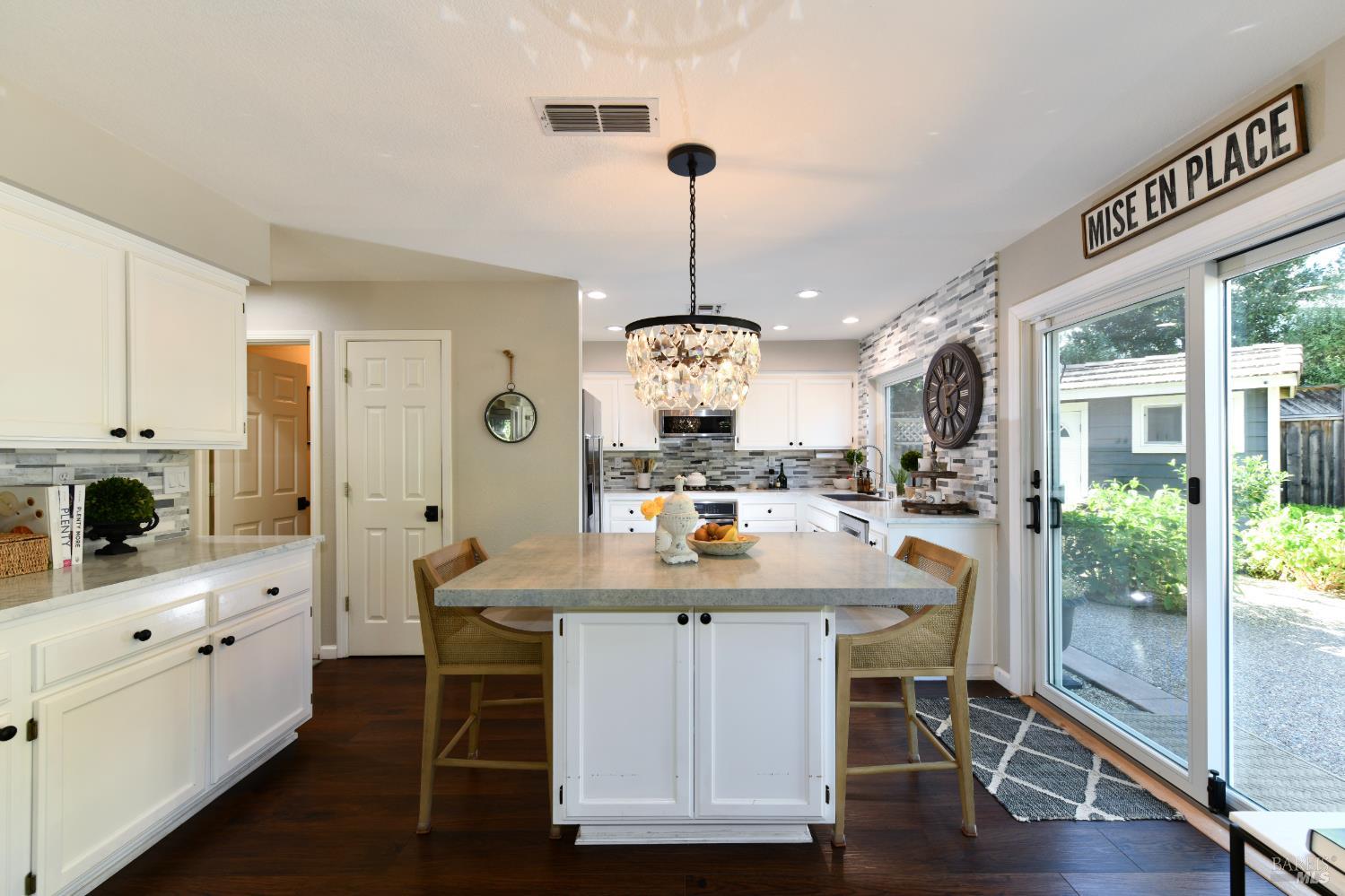 860 Knight Street Sonoma CA 95476