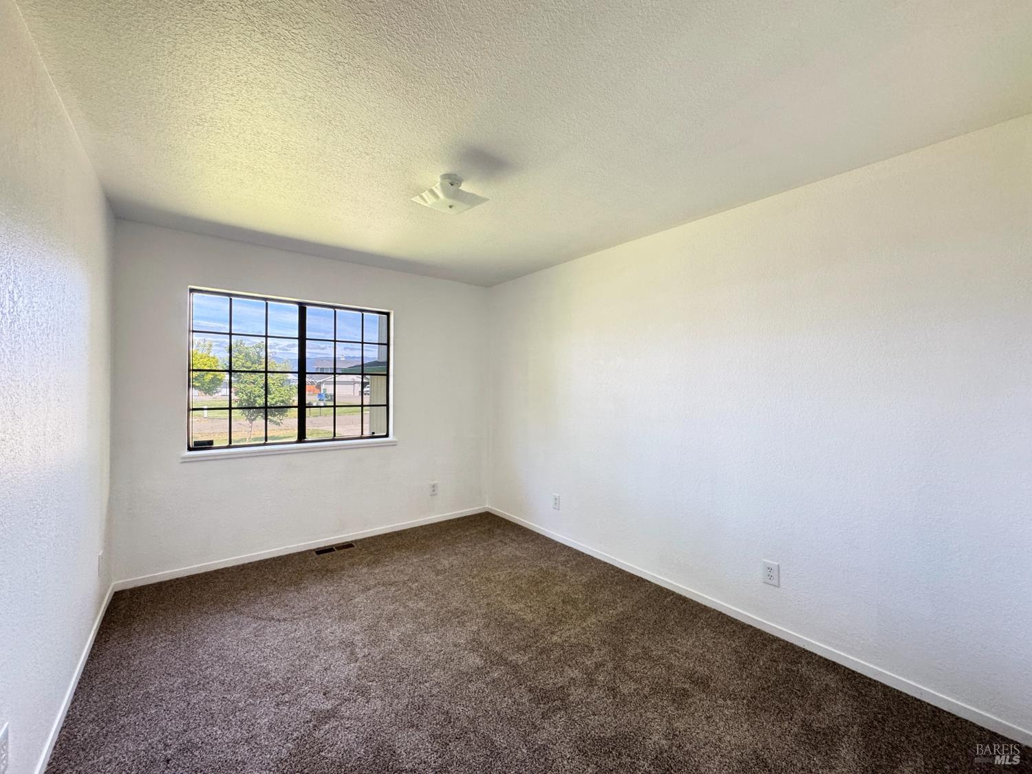 3173 St. Francis Drive Lakeport CA 95453
