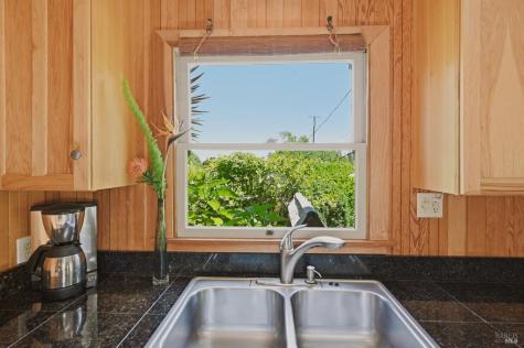 7607 Washington Avenue Sebastopol CA 95472