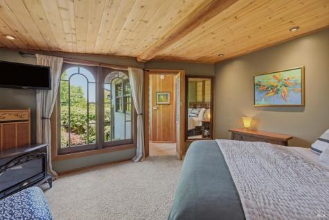 7607 Washington Avenue Sebastopol CA 95472