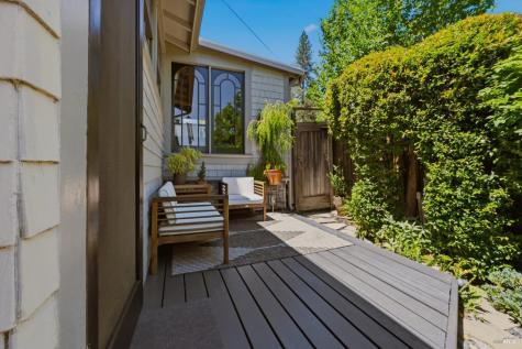 7607 Washington Avenue Sebastopol CA 95472
