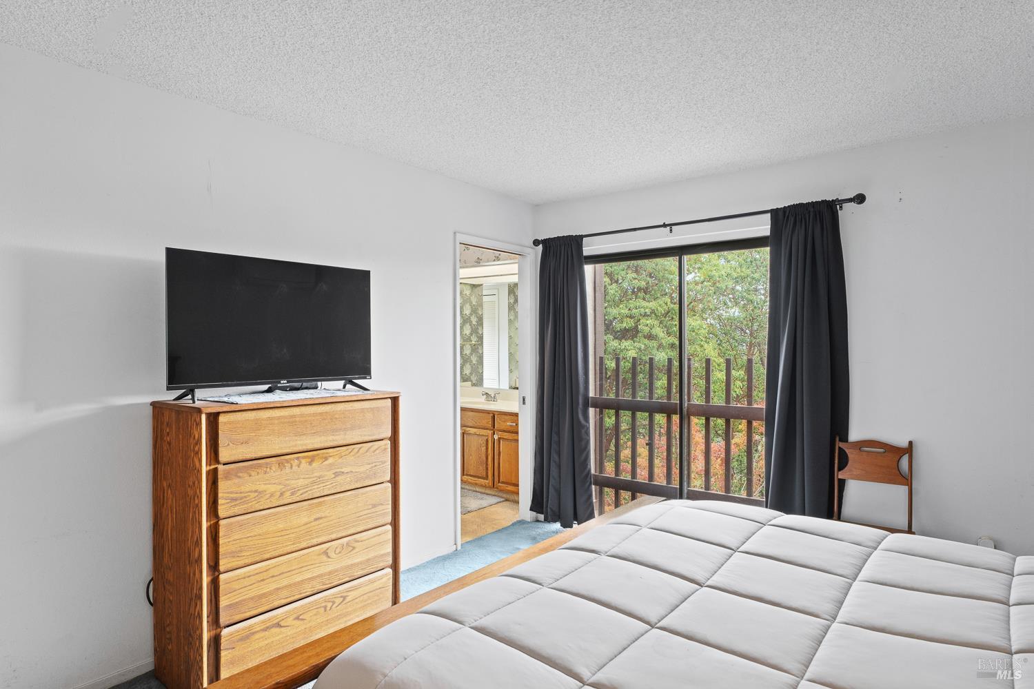 2701 Blackhawk Drive Willits CA 95490