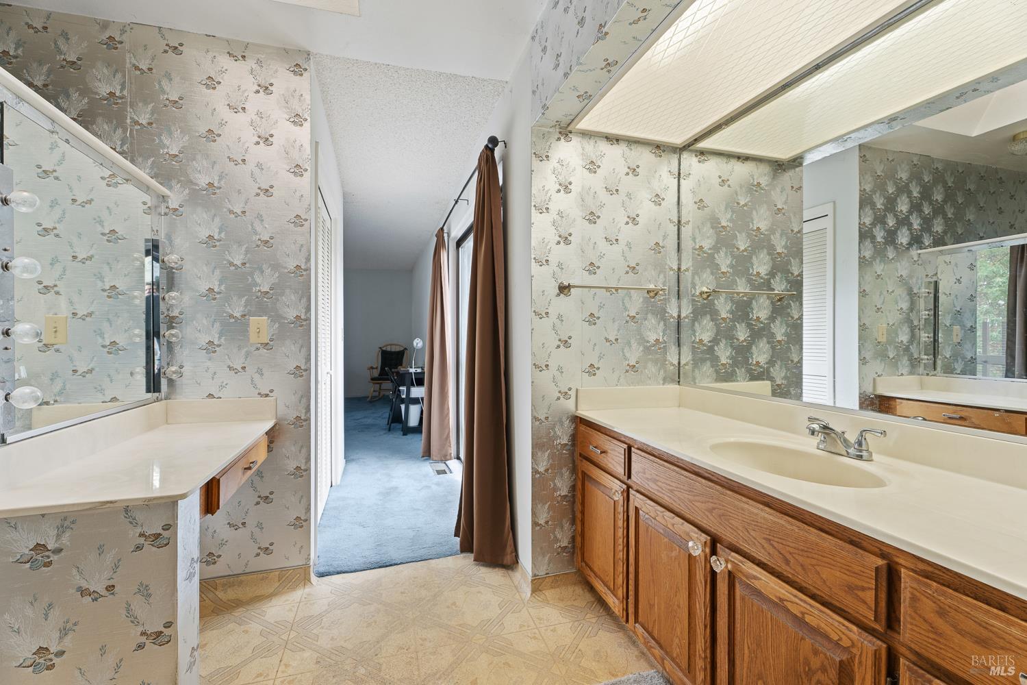 2701 Blackhawk Drive Willits CA 95490