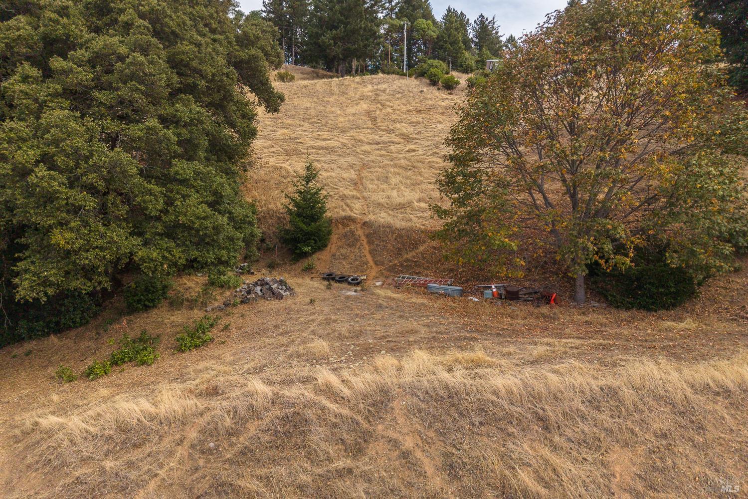 2701 Blackhawk Drive Willits CA 95490