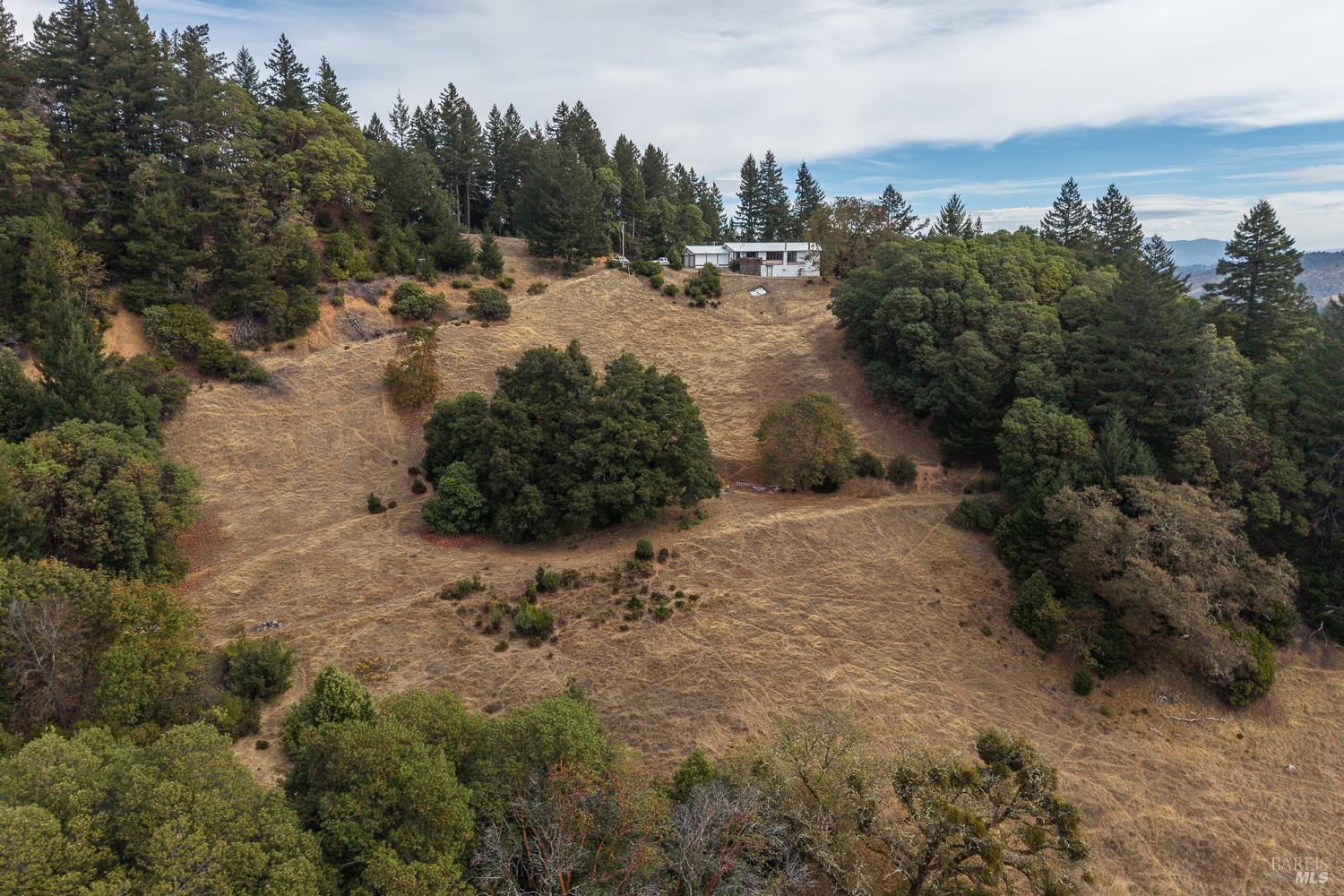2701 Blackhawk Drive Willits CA 95490