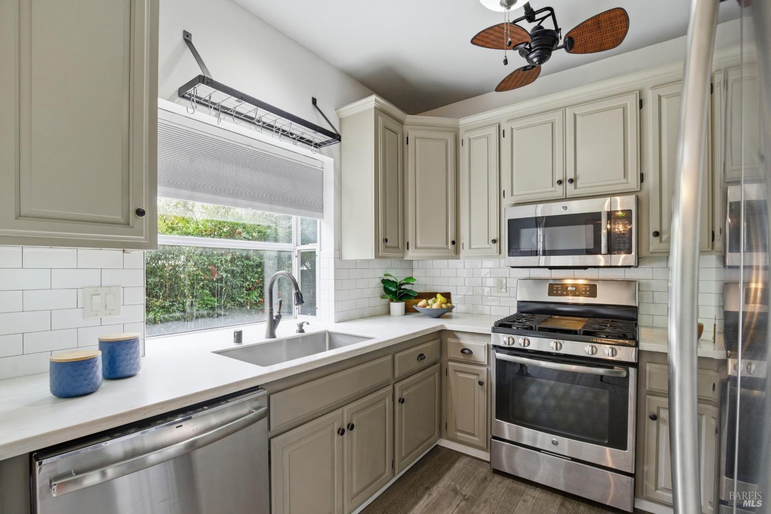 62 Avalon Court Napa CA 94558