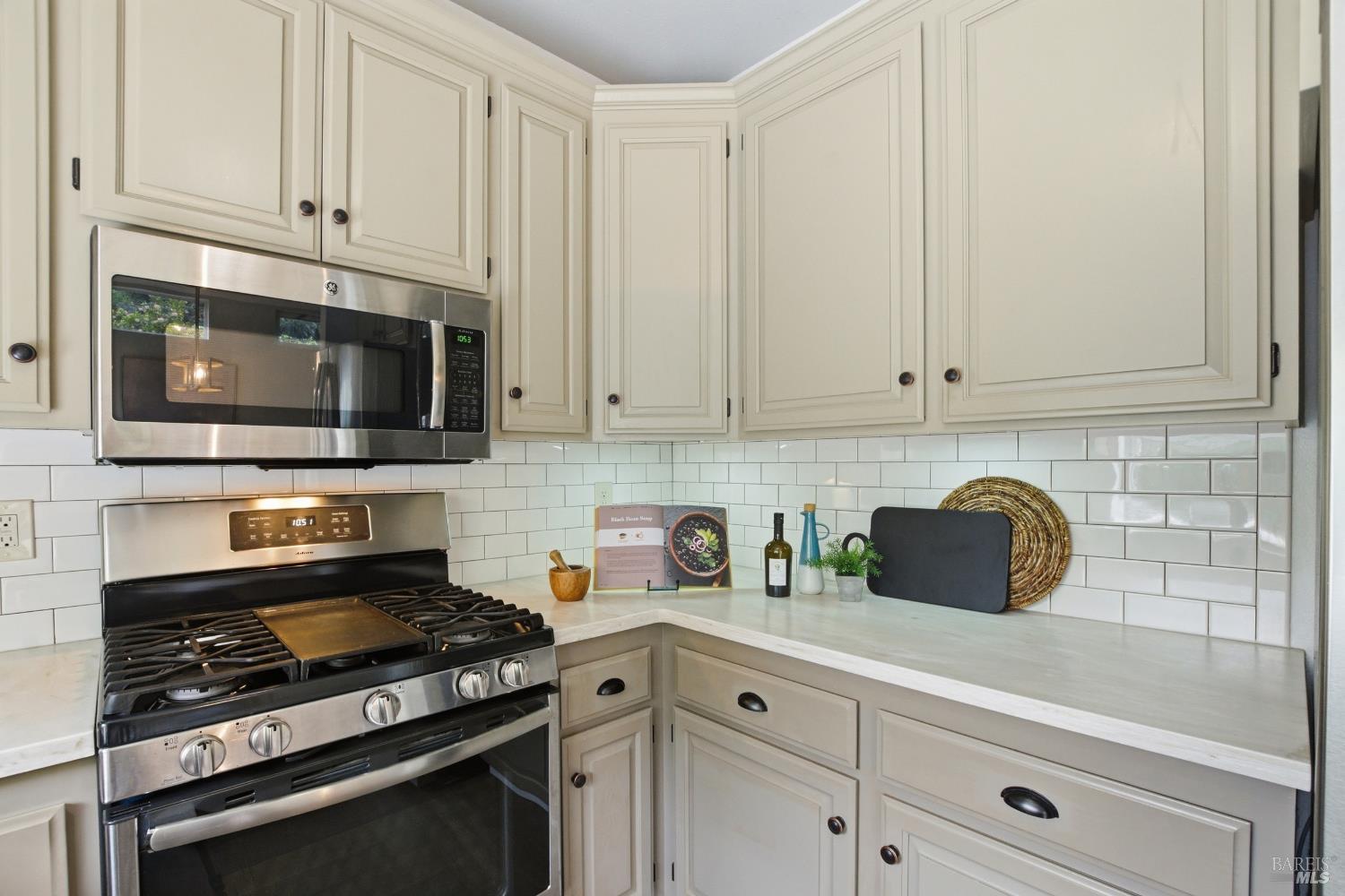 62 Avalon Court Napa CA 94558
