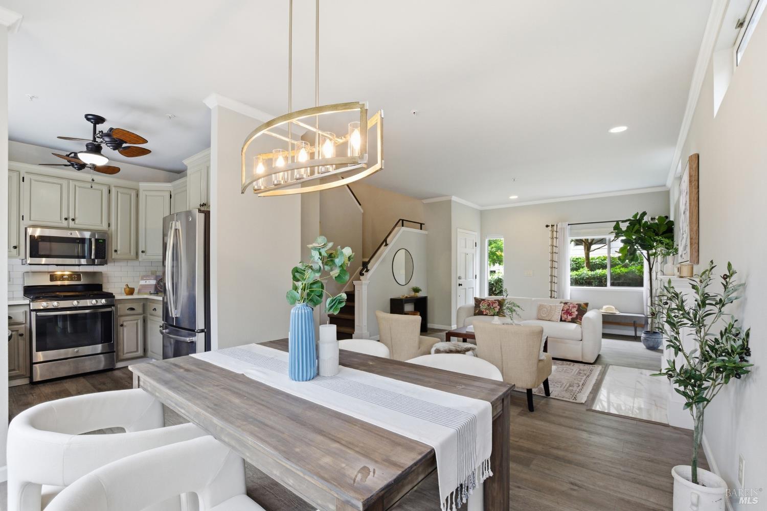 62 Avalon Court Napa CA 94558