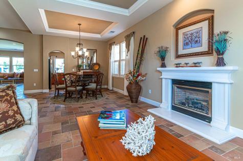 7541 Walnut Orchard Way Santa Rosa CA 95409
