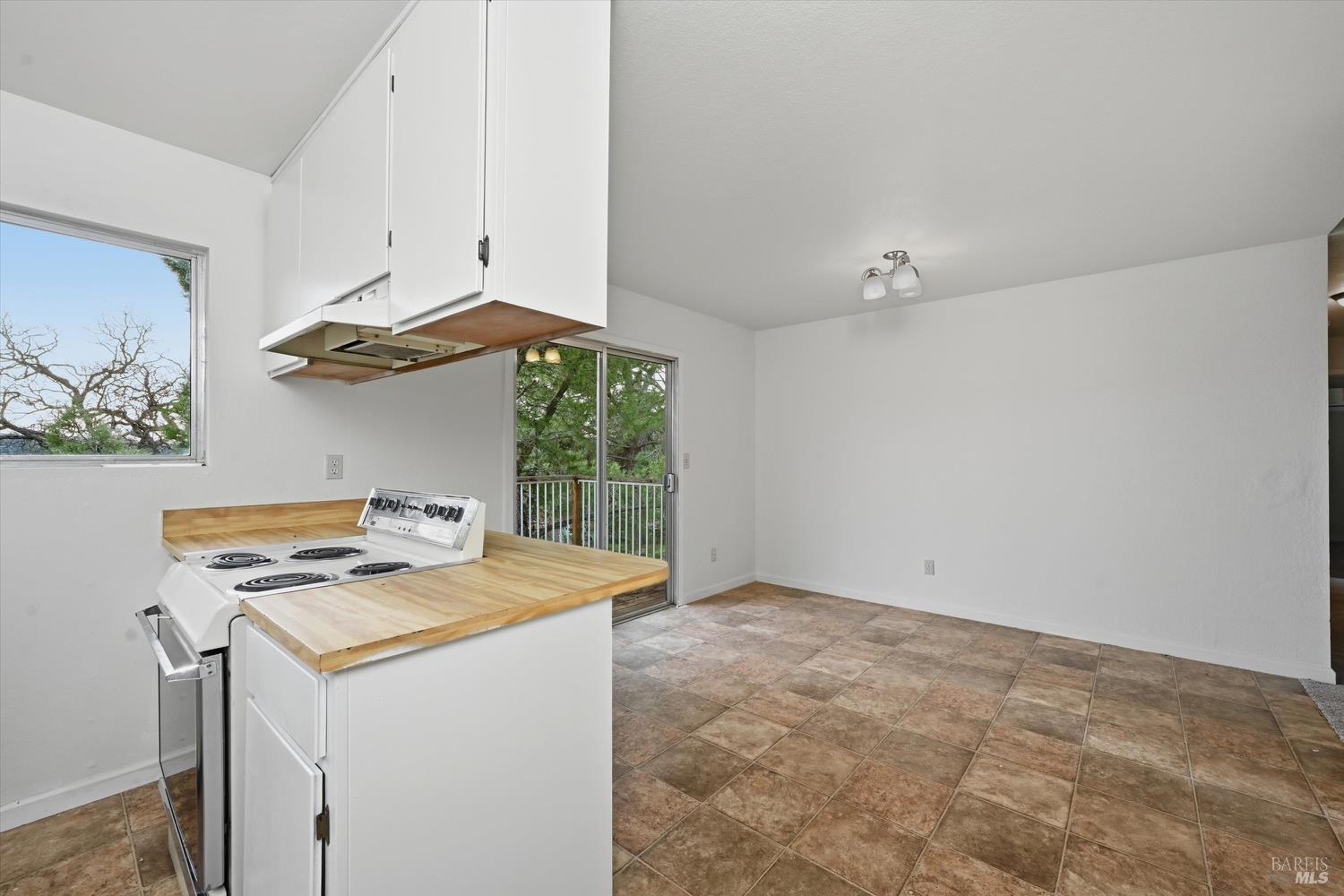 18483 Park Point Court Hidden Valley Lake CA 95467