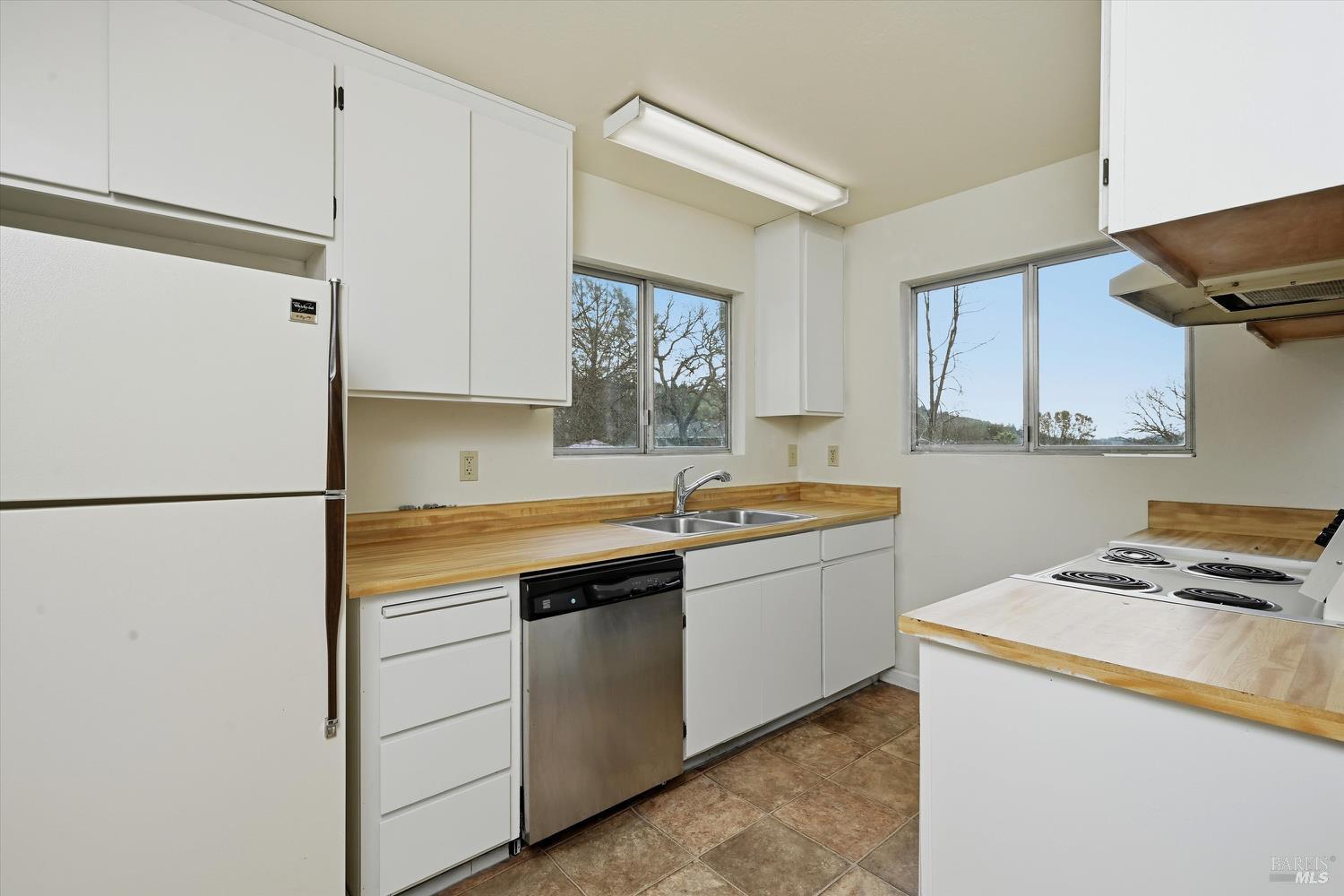 18483 Park Point Court Hidden Valley Lake CA 95467