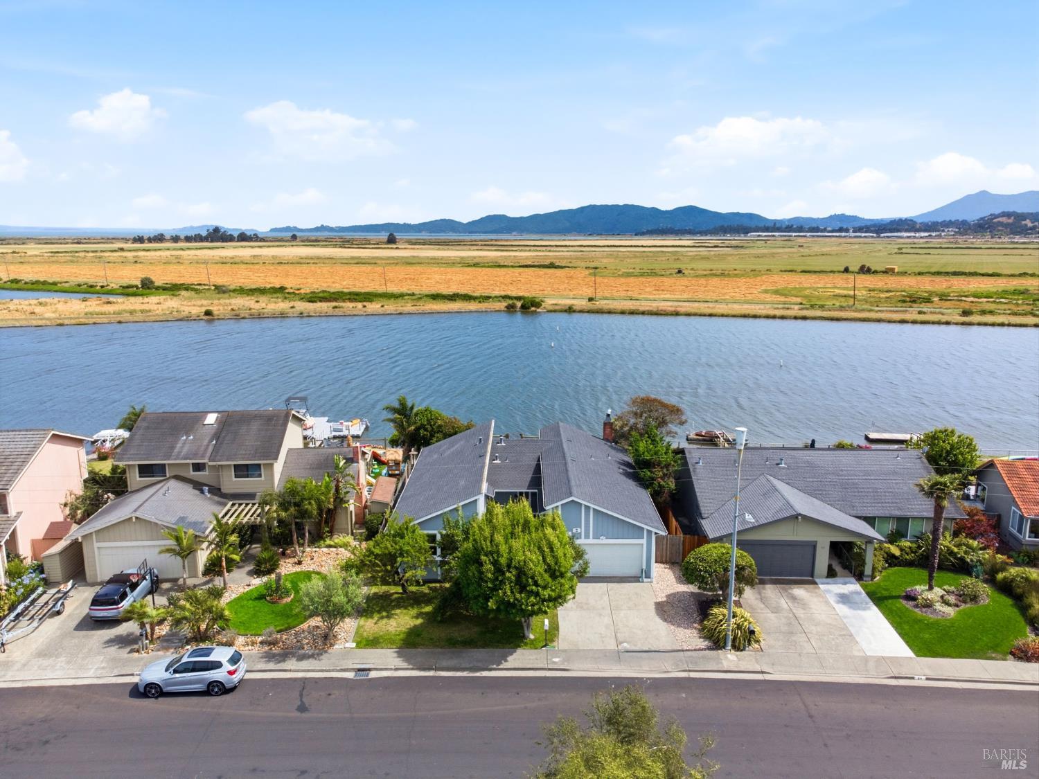 88 Bahama Reef Novato CA 94949