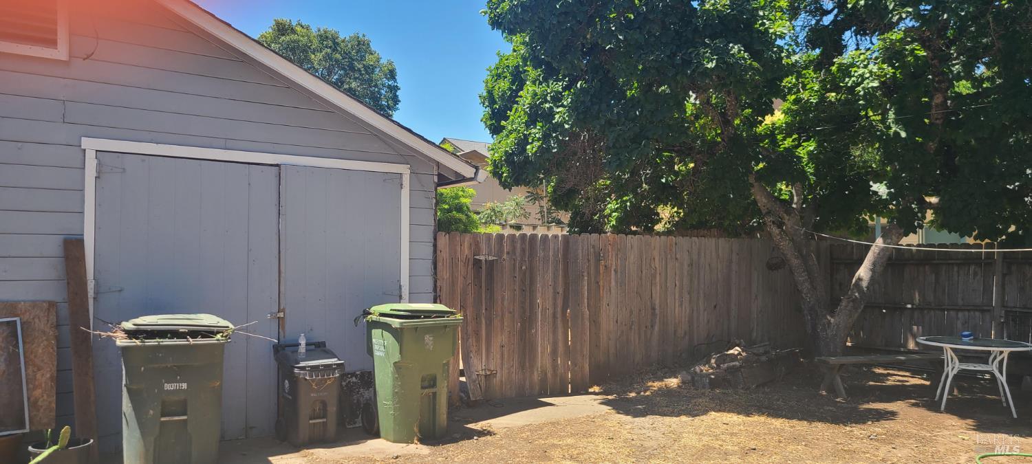 25-25 1/2 Betty Street Ukiah CA 95482