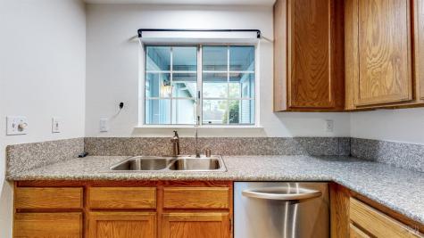 1770 Marlow Road Santa Rosa CA 95401