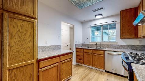 1770 Marlow Road Santa Rosa CA 95401