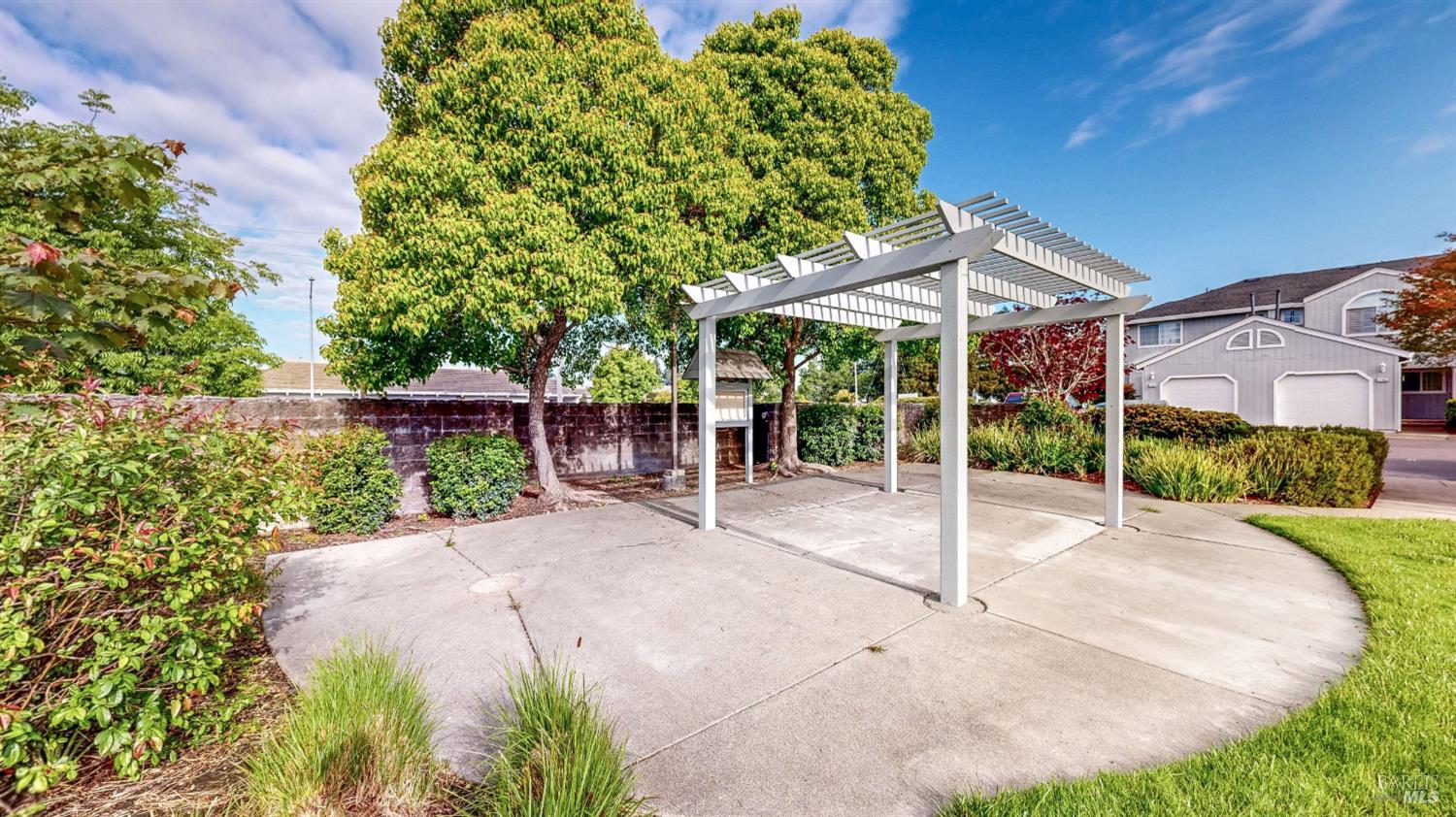 1770 Marlow Road Santa Rosa CA 95401