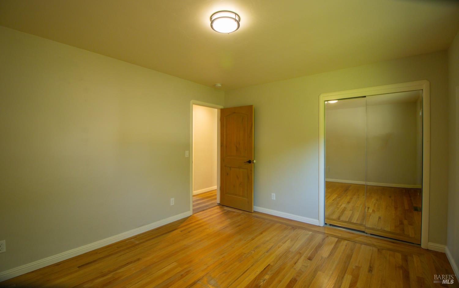 715 Pomolita Way Ukiah CA 95482
