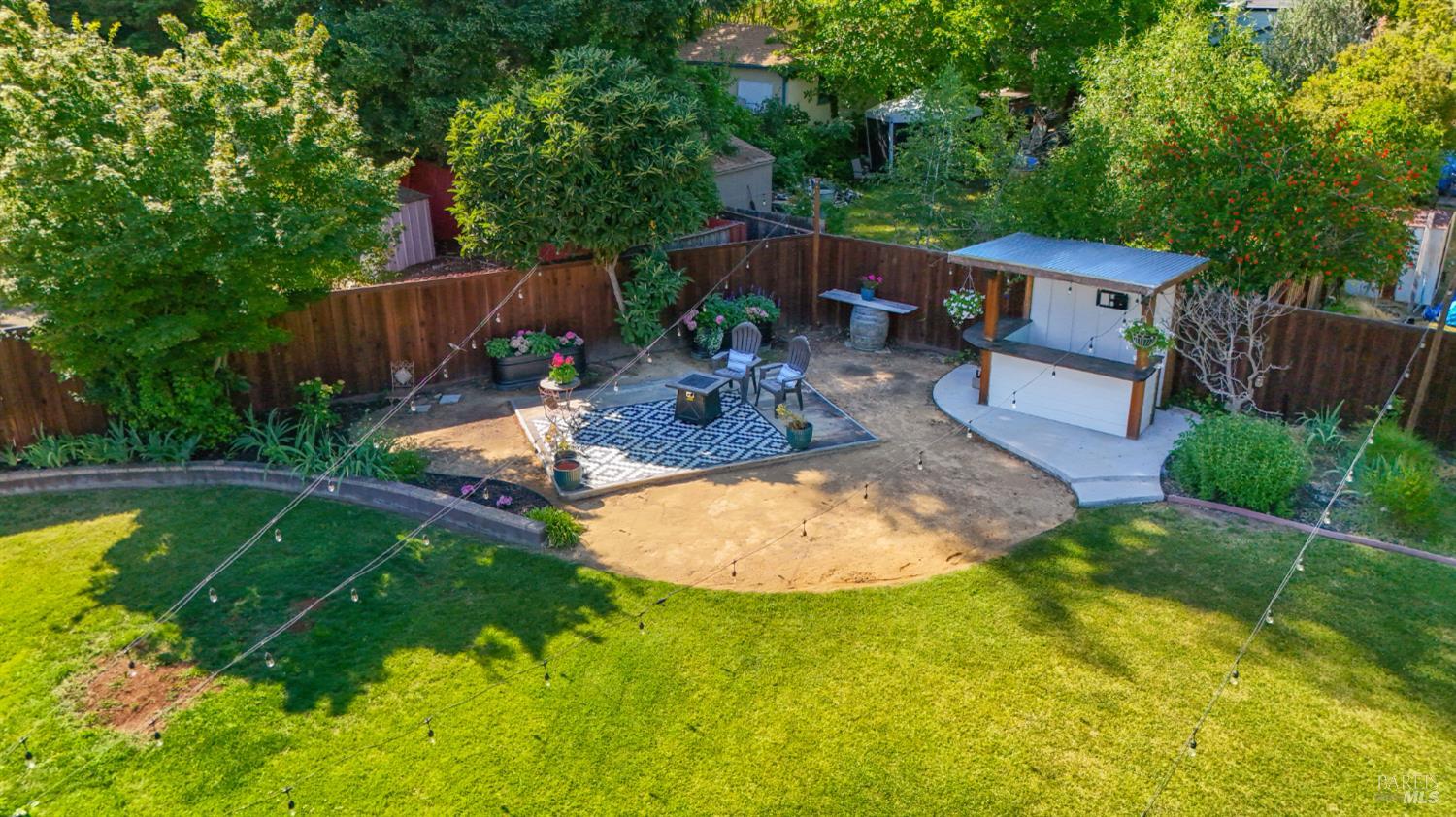715 Pomolita Way Ukiah CA 95482