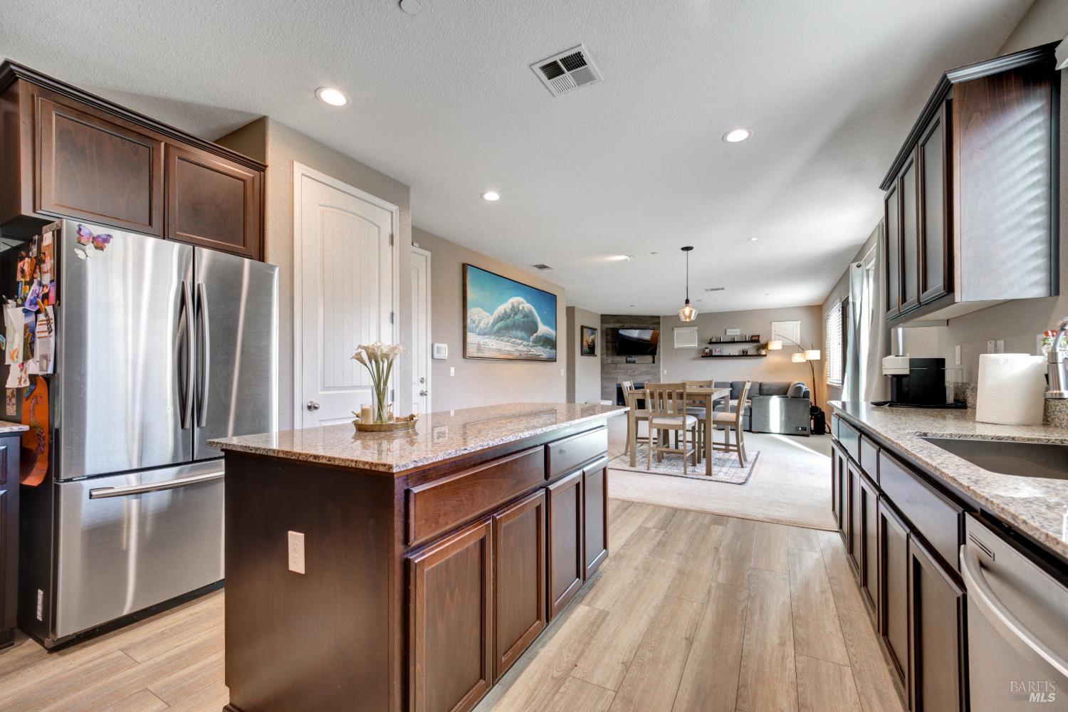 2189 Yellow Rose Circle Fairfield CA 94534