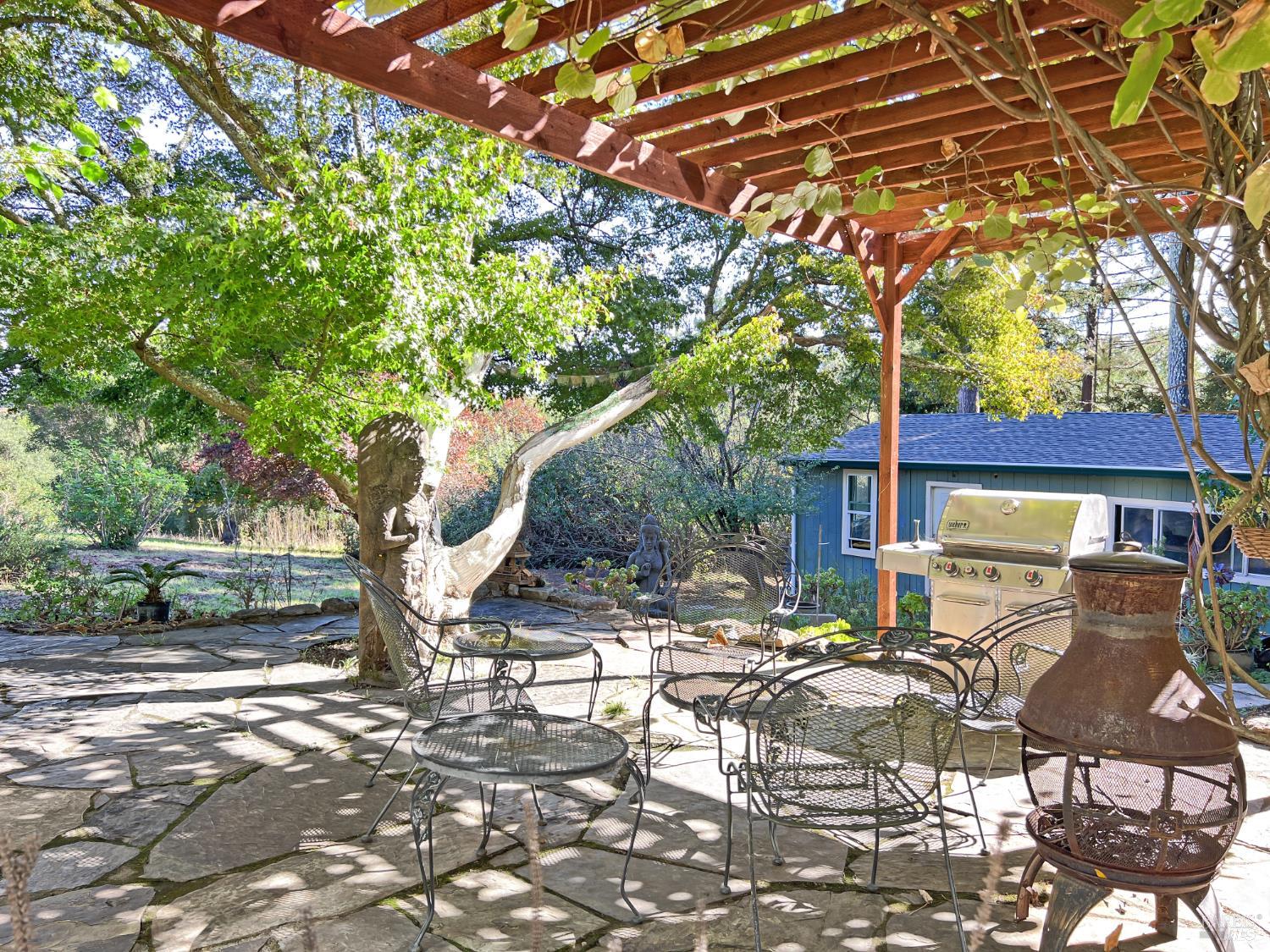 1281 Tilton Road Sebastopol CA 95472