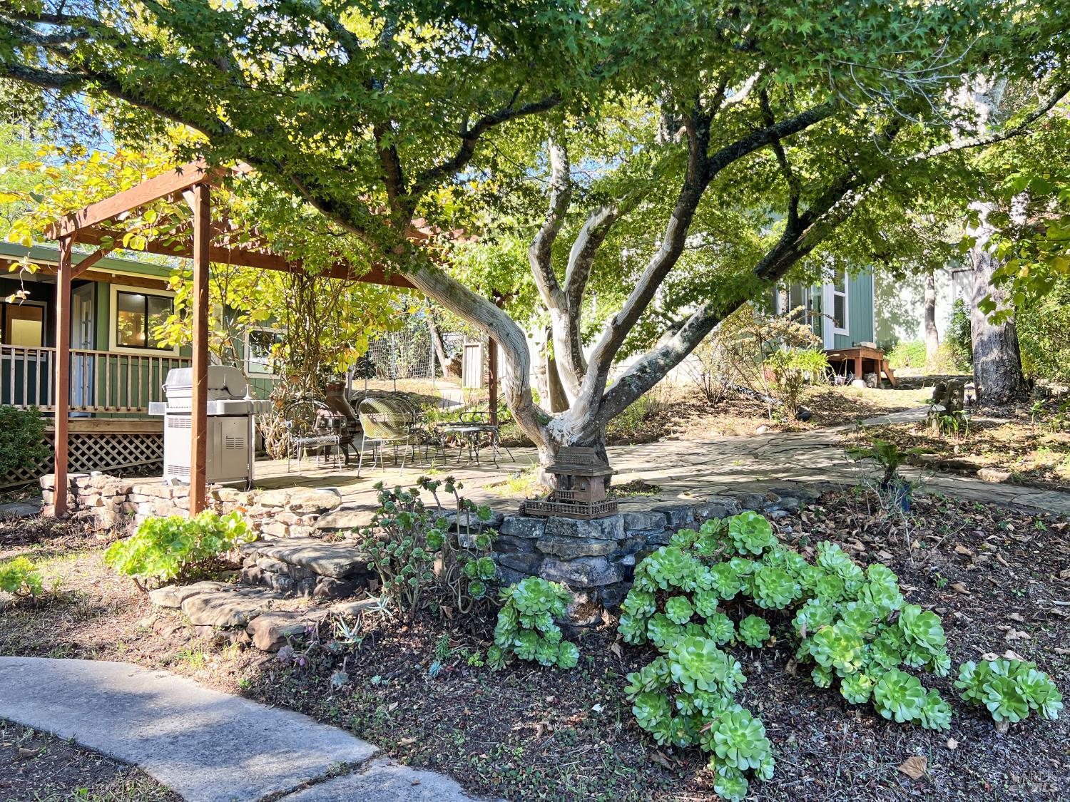 1281 Tilton Road Sebastopol CA 95472