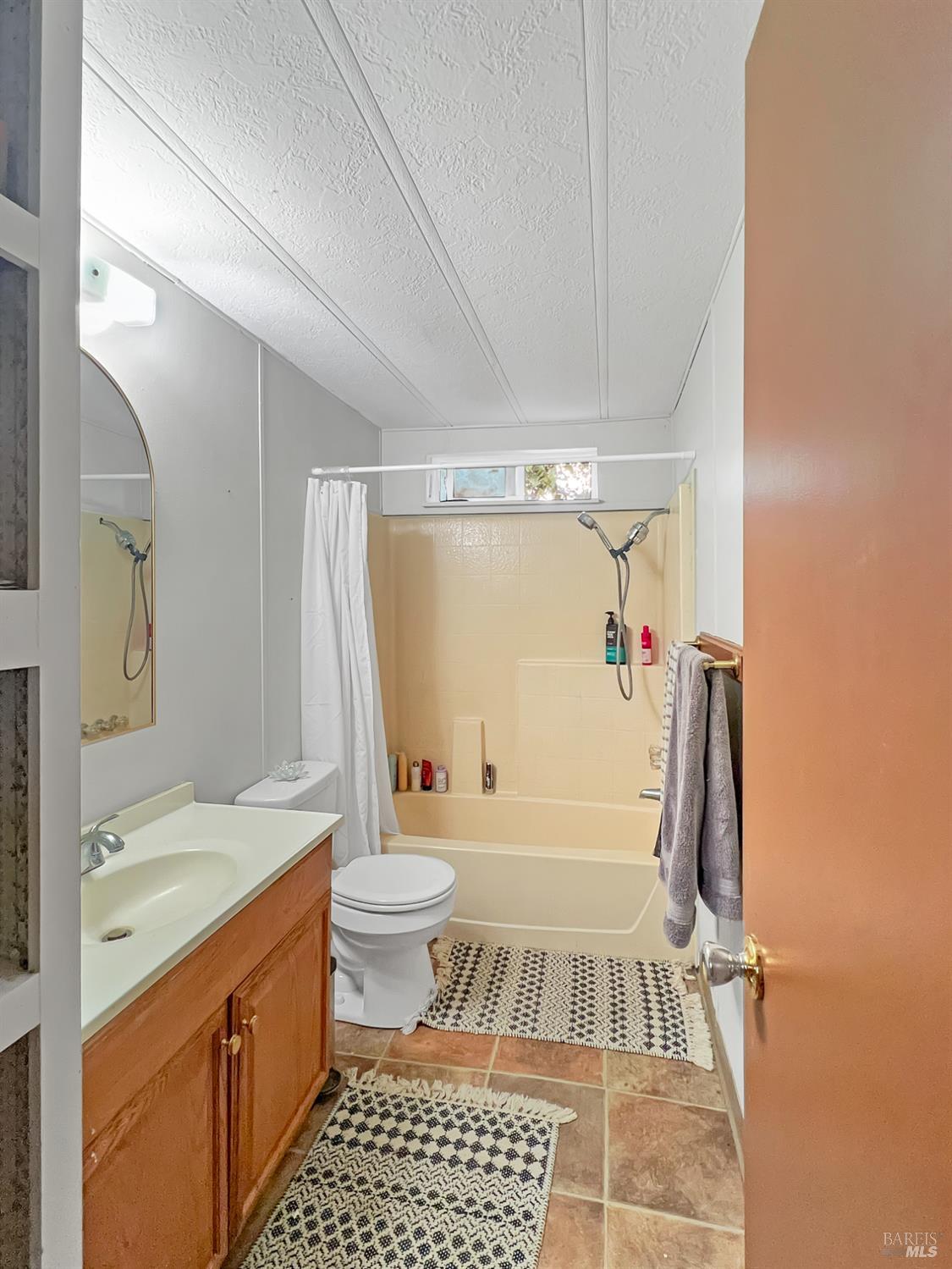 1281 Tilton Road Sebastopol CA 95472
