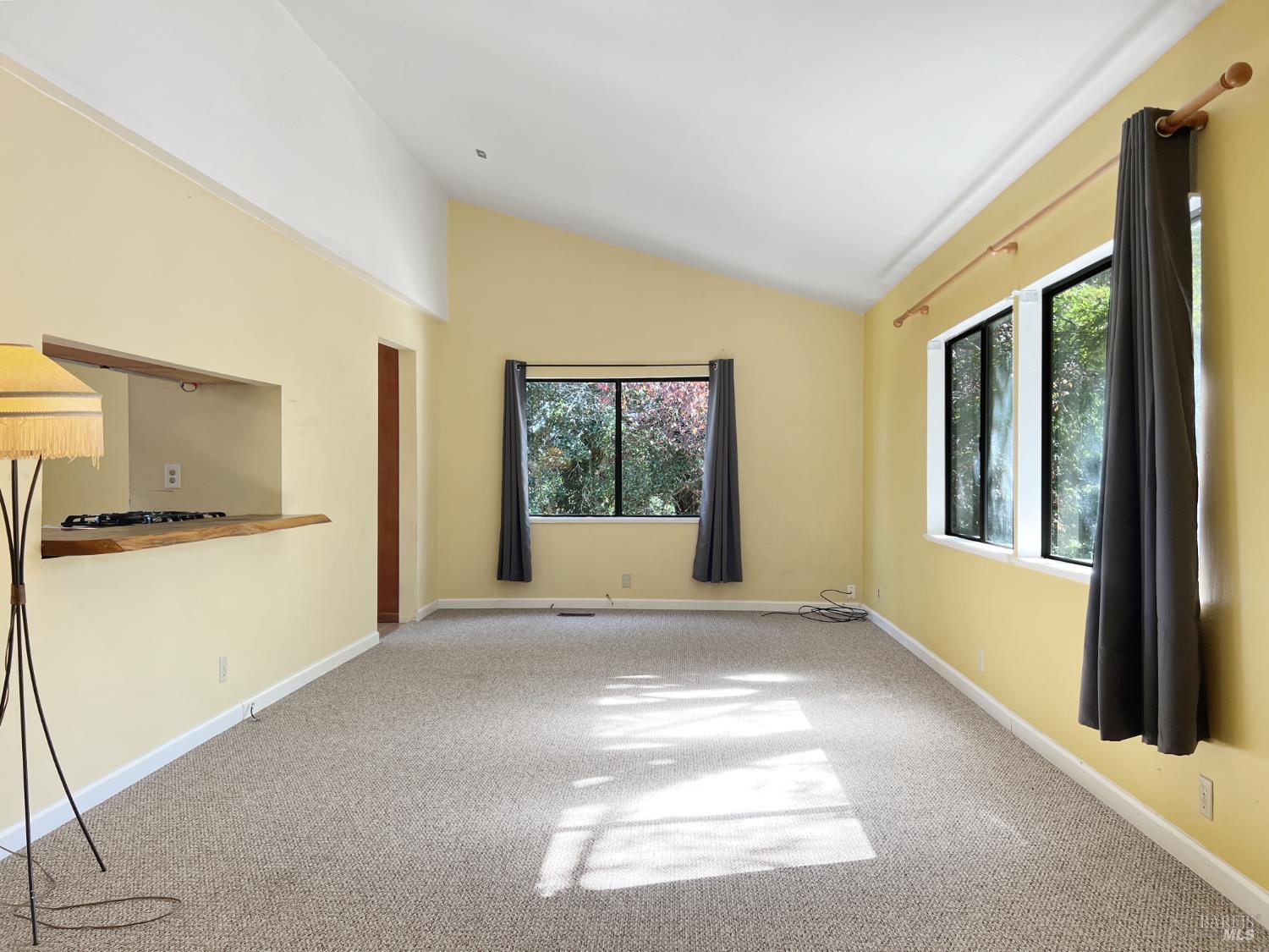 1281 Tilton Road Sebastopol CA 95472