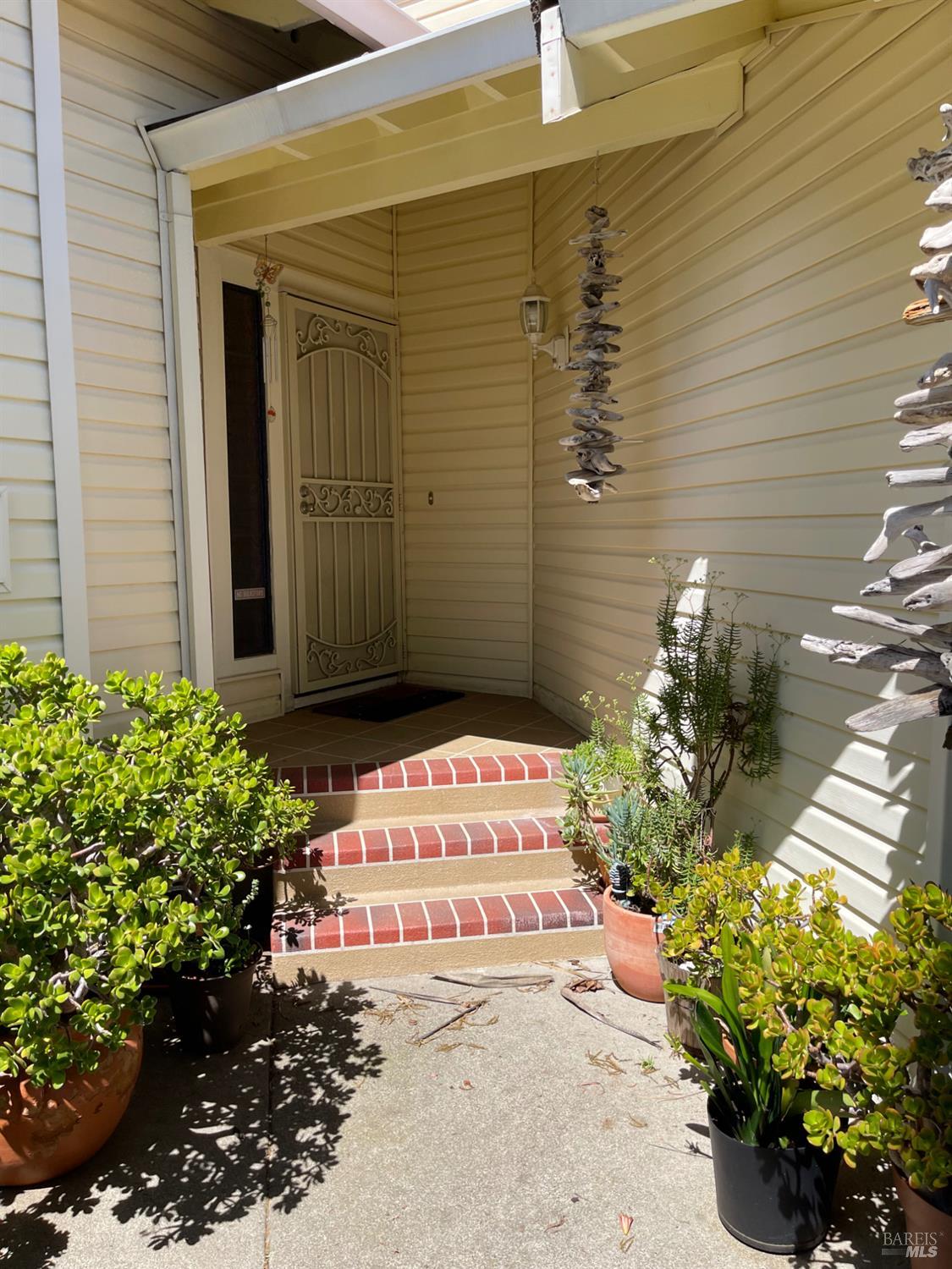 219 Pimpernel Court Vacaville CA 95687