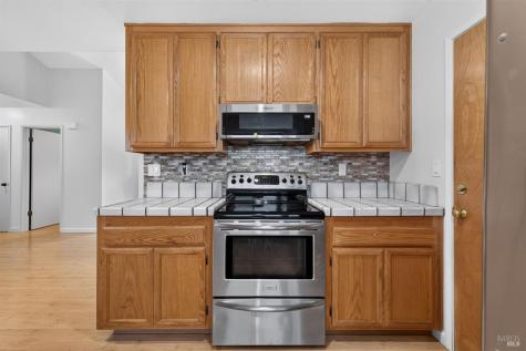 16 Ahlstrom Drive Cotati CA 94931
