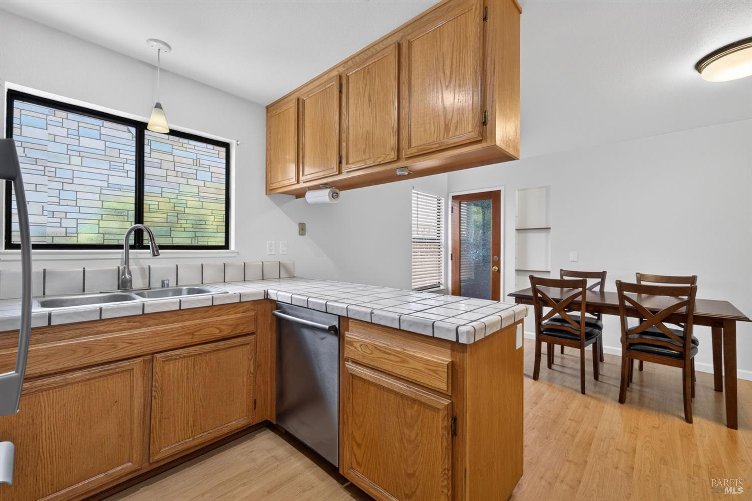 16 Ahlstrom Drive Cotati CA 94931