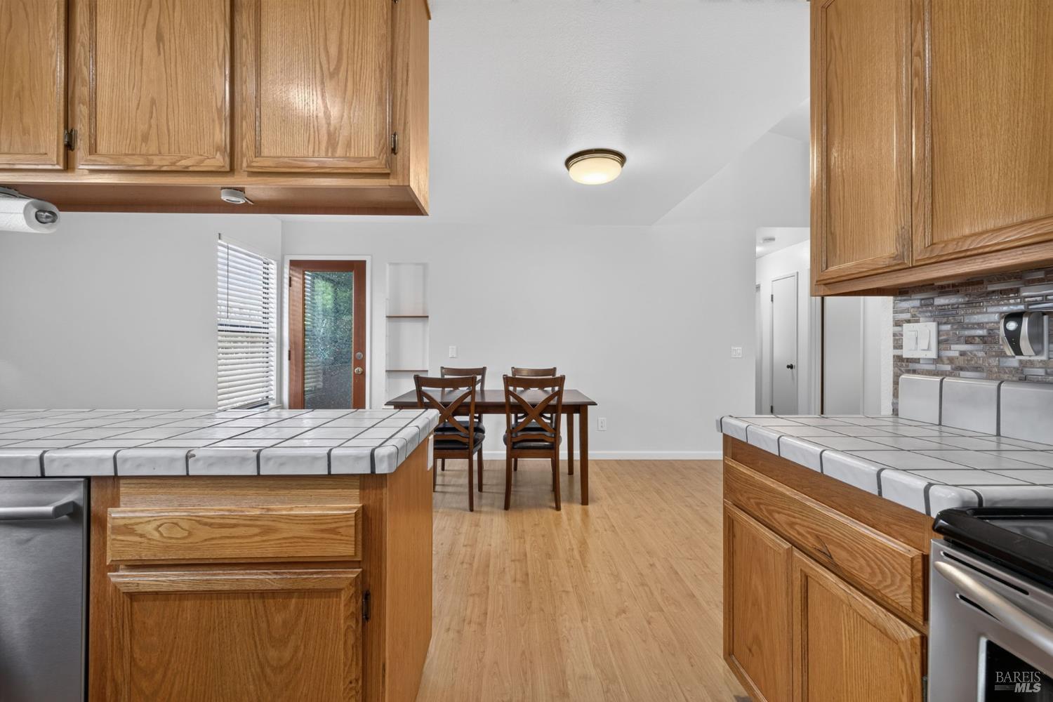 16 Ahlstrom Drive Cotati CA 94931