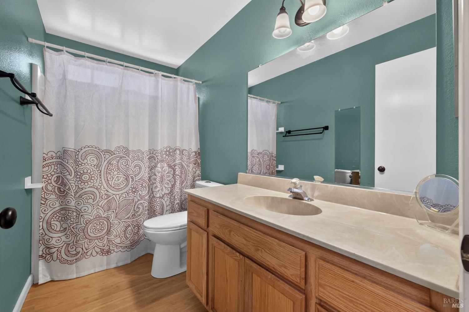 16 Ahlstrom Drive Cotati CA 94931
