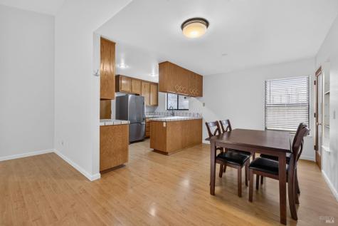 16 Ahlstrom Drive Cotati CA 94931