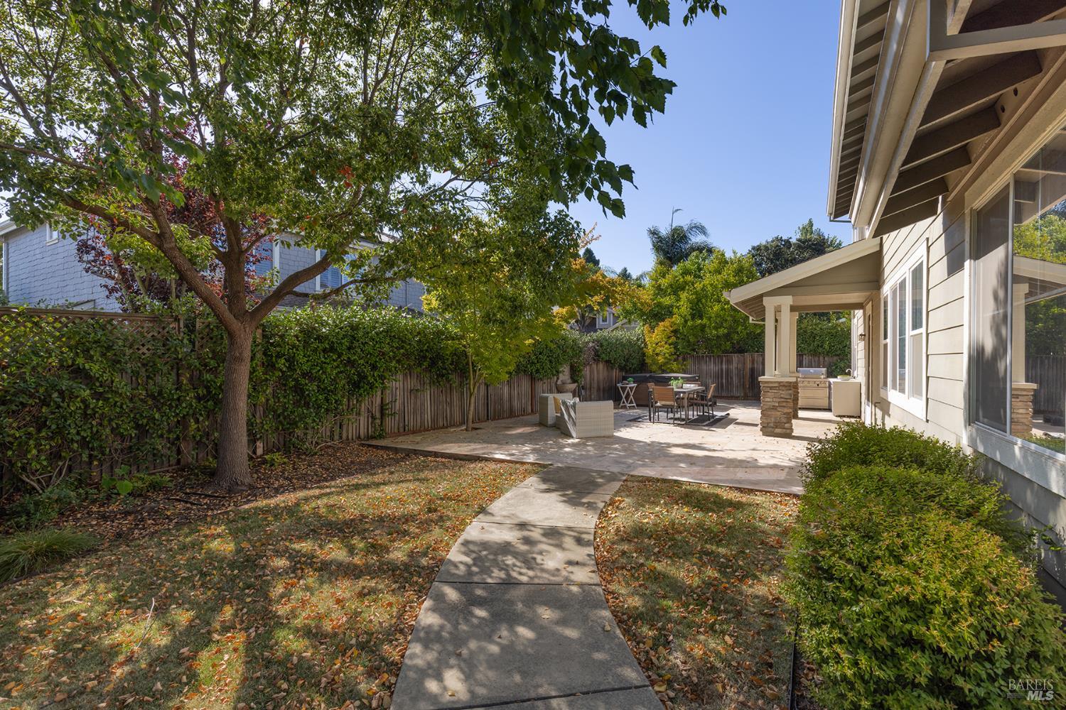 1127 Serendipity Way Napa CA 94558