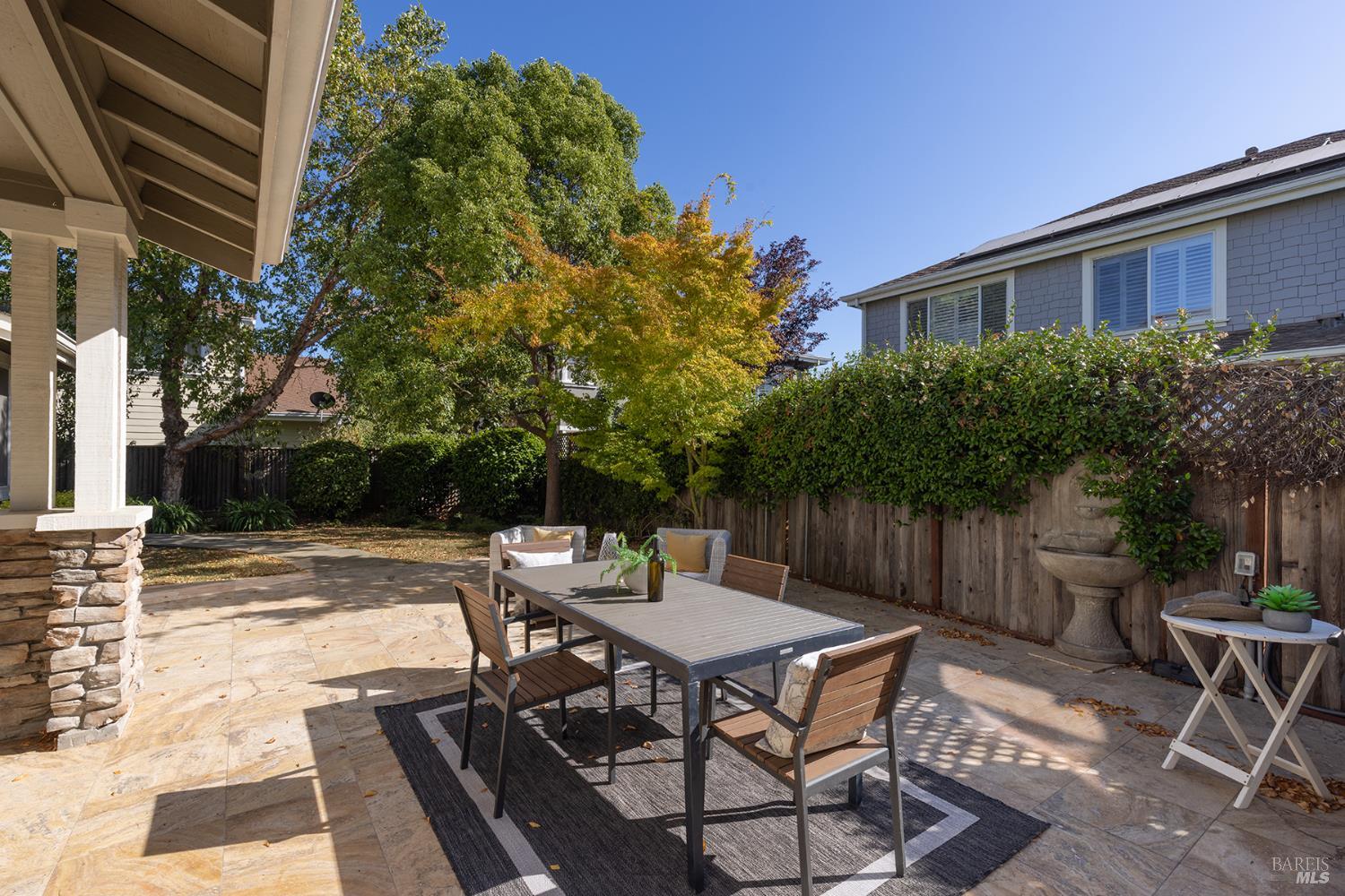 1127 Serendipity Way Napa CA 94558
