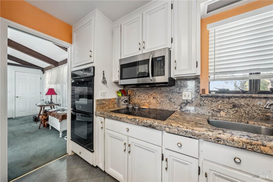 460 Lake Vista Drive Lakeport CA 95453