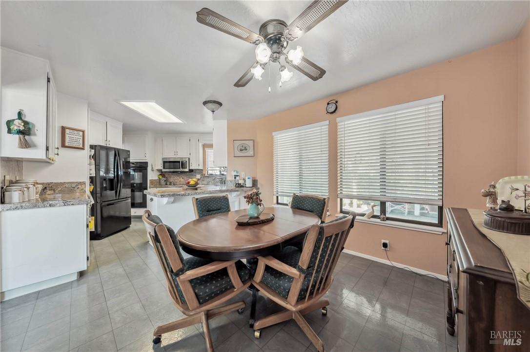 460 Lake Vista Drive Lakeport CA 95453