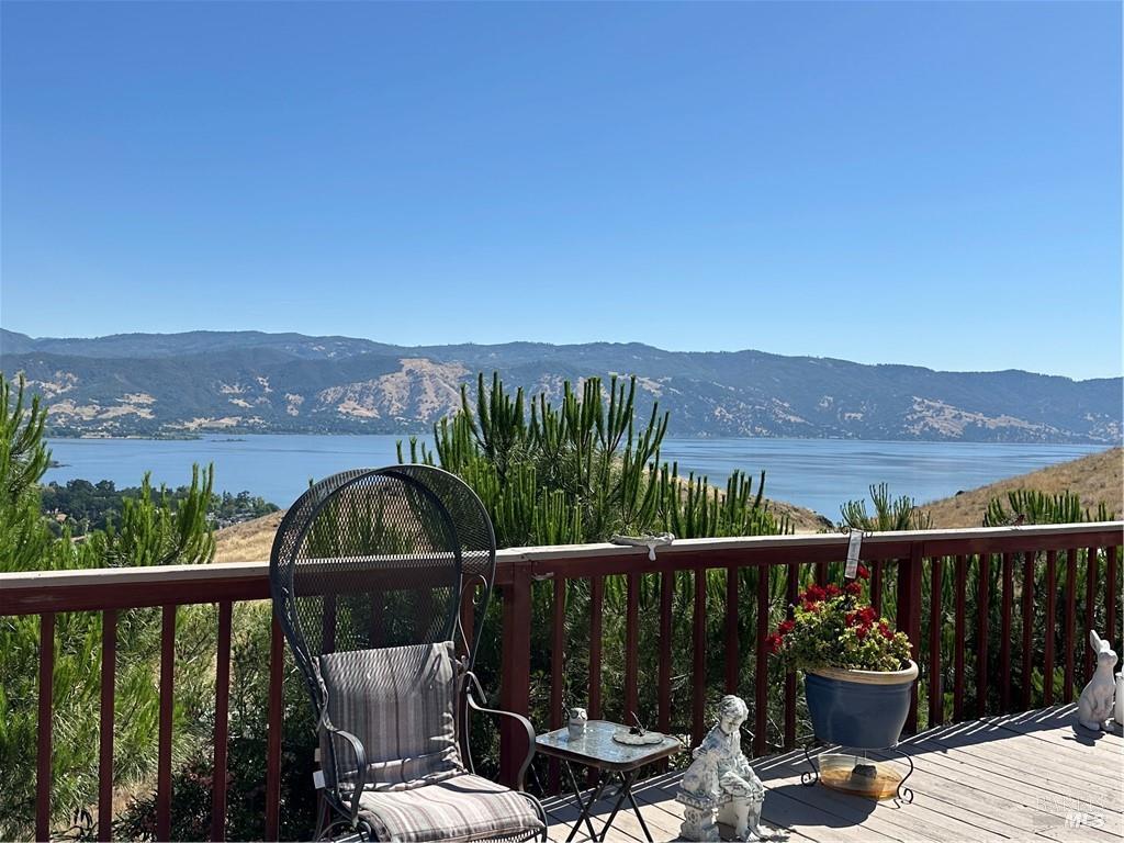 460 Lake Vista Drive Lakeport CA 95453