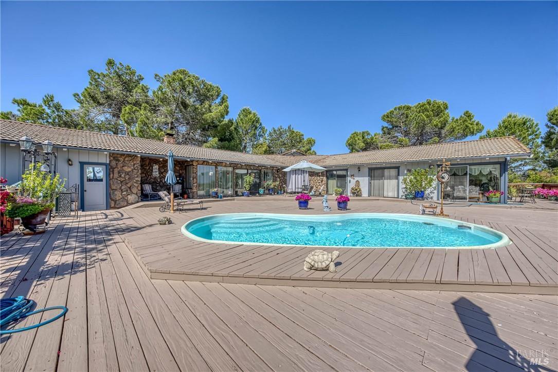 460 Lake Vista Drive Lakeport CA 95453
