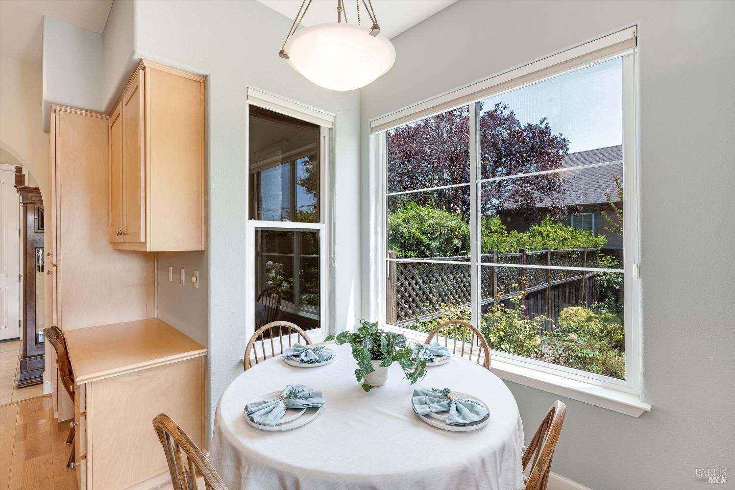 201 Macarthur Lane Sonoma CA 95476